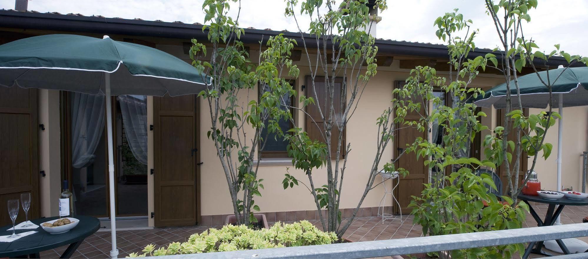 9 Muse Bed And Breakfast Canneto sull'Oglio Exterior foto